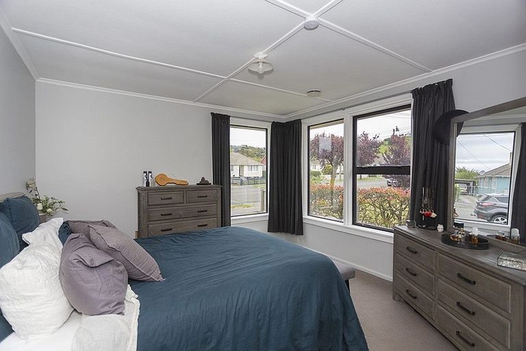 Photo of property in 12 Raglan Street, Oamaru North, Oamaru, 9400