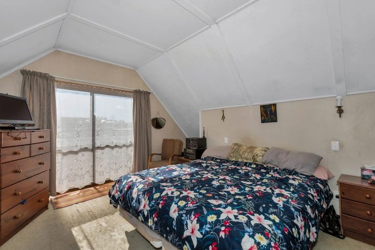 Photo of property in 40 Mcleod Road, Weymouth, Auckland, 2103