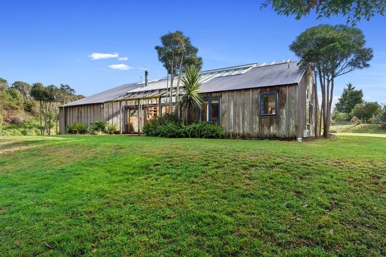 Photo of property in Stringer House, 224 Main Road South, Raumati South, Paraparaumu, 5032