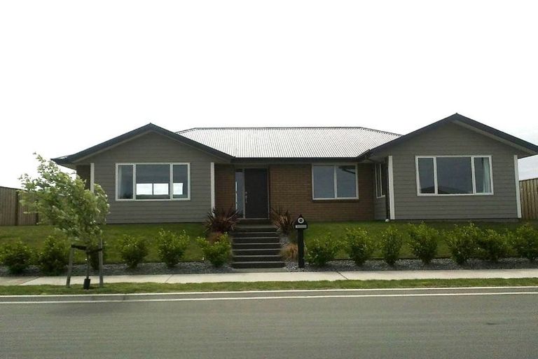 Photo of property in 26 Tahuna Street, Pegasus, 7612