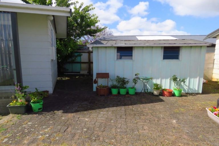 Photo of property in 99 Romilly Street, Westport, 7825