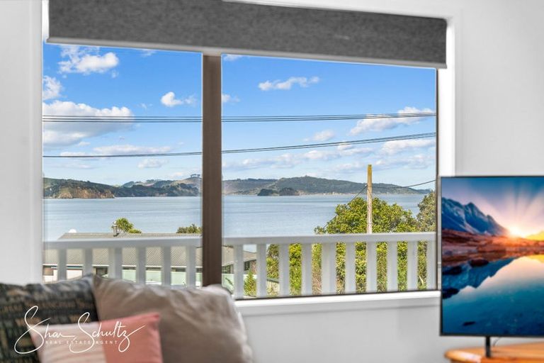 Photo of property in 25 Ngatoto Road, Tinopai, Matakohe, 0593