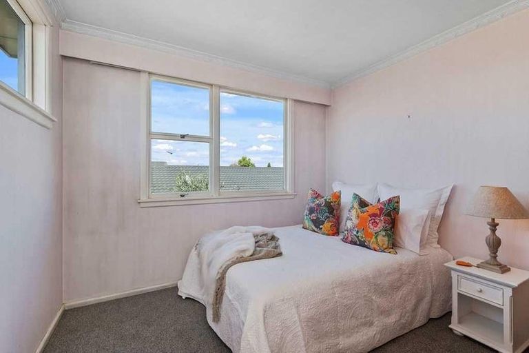 Photo of property in 1/6 Apollo Place, Papanui, Christchurch, 8052