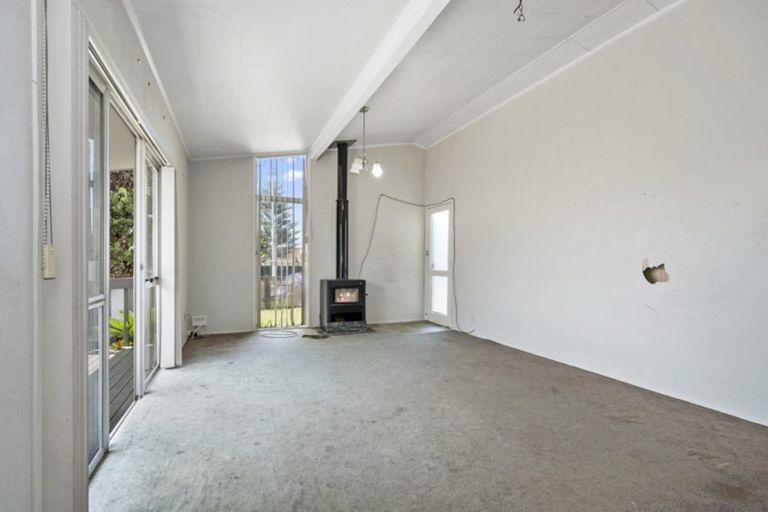 Photo of property in 43 Eversham Road, Mount Maunganui, 3116