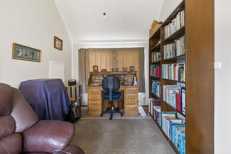 Photo of property in 8 Tennant Street, Waimate, 7924