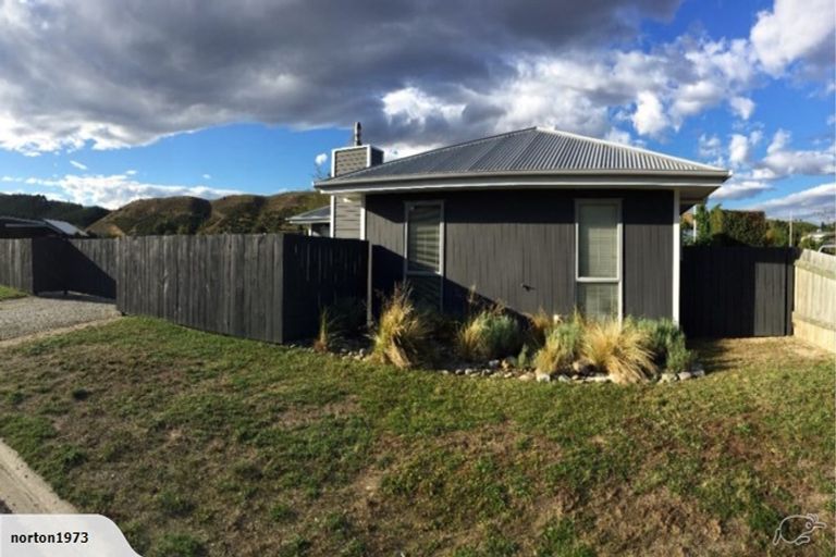 Photo of property in 1 Elizabeth Place, Clyde, 9330