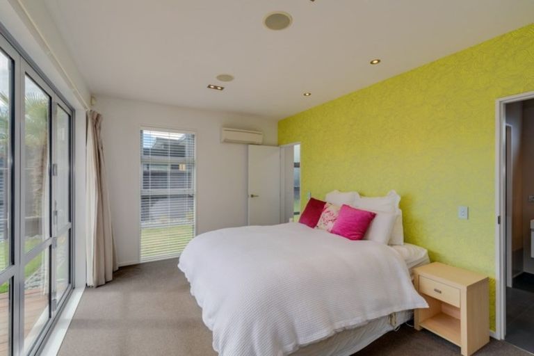 Photo of property in 21 Torrey Pines, Waimairi Beach, Christchurch, 8083