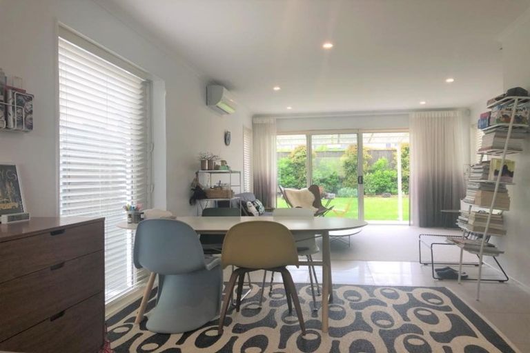 Photo of property in 11 Wallace Road, Hobsonville, Auckland, 0616