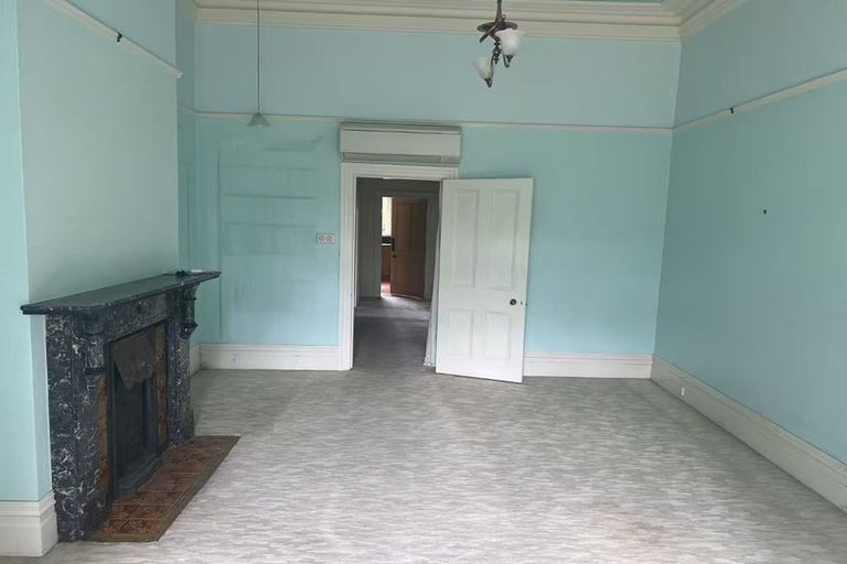 Photo of property in 186 Racecourse Road, Sockburn, Christchurch, 8042