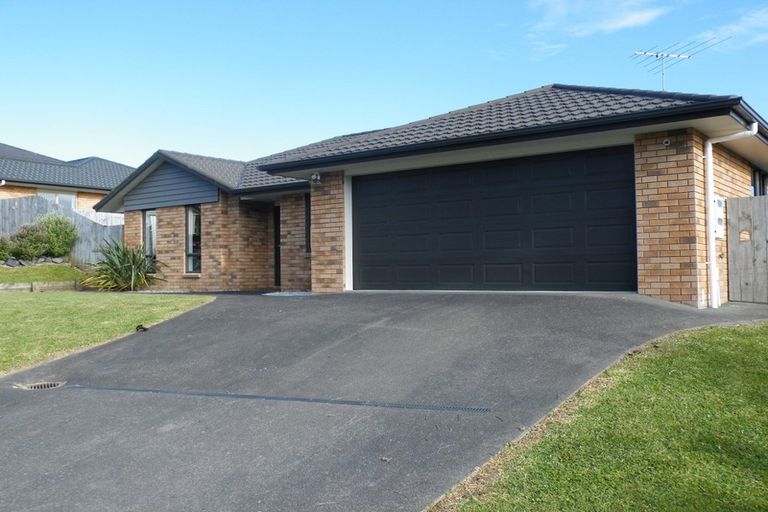 Photo of property in 12 Barwick Place, Stanmore Bay, Whangaparaoa, 0932