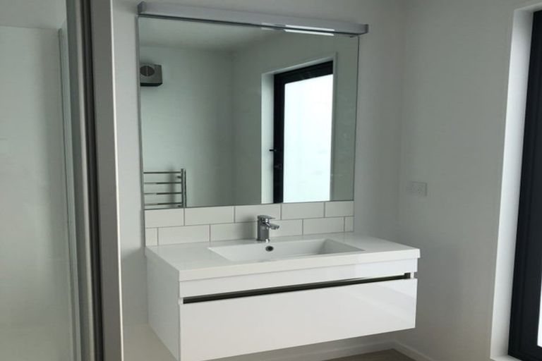 Photo of property in Northlake, 18 Cairnmuir Street, Wanaka, 9305