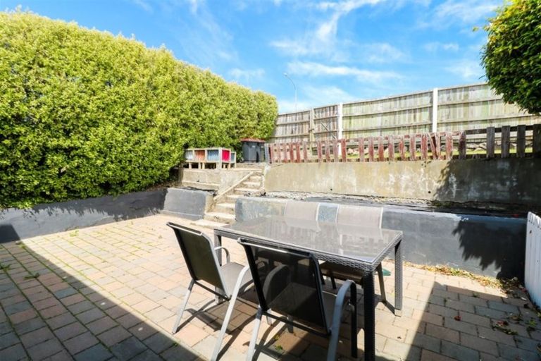 Photo of property in 8 Clifton Terrace, West End, Timaru, 7910