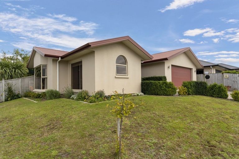 Photo of property in 38 Oak Crescent, Ashhurst, 4810