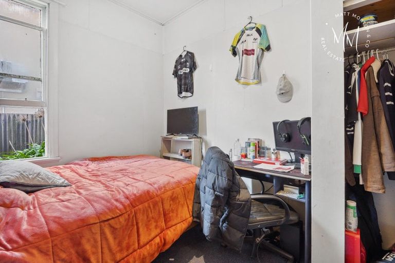 Photo of property in 116 Gore Place, North Dunedin, Dunedin, 9016