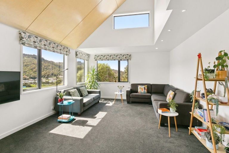 Photo of property in 11 Punjab Street, Khandallah, Wellington, 6035