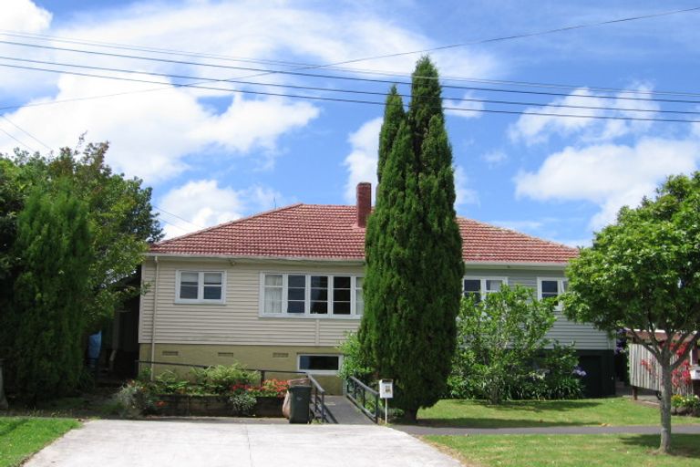 Photo of property in 31 Saxon Street, Waterview, Auckland, 1026