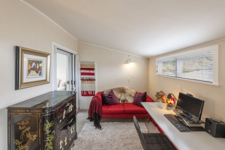 Photo of property in 101 Churchill Drive, Crofton Downs, Wellington, 6035