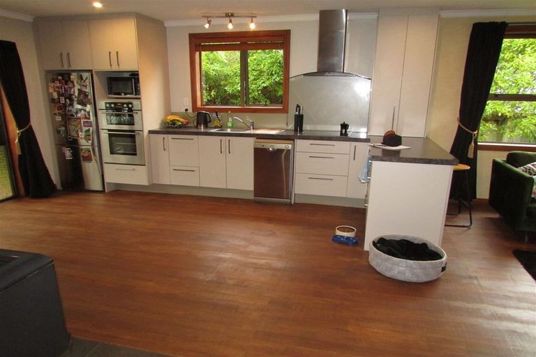 Photo of property in 33 Stafford Street, Blackball, 7804