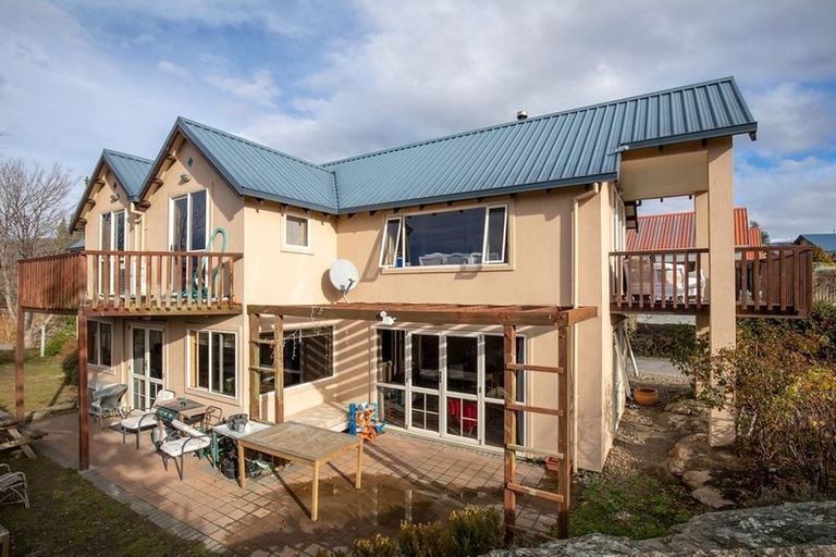 Photo of property in 37 Kamaka Crescent, Bridge Hill, Alexandra, 9320