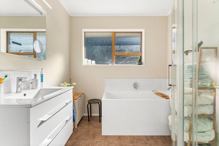 Photo of property in 9 Sylvania Drive, Matua, Tauranga, 3110