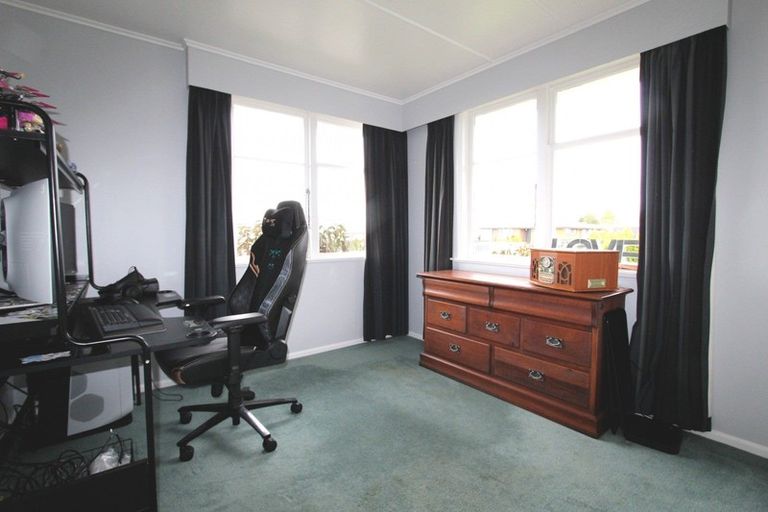 Photo of property in 14a Dawson Street, Pahiatua, 4910