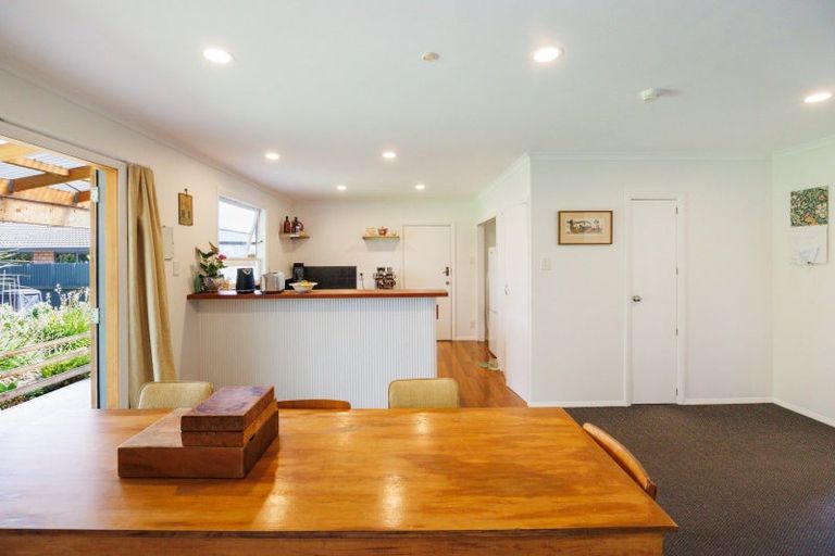 Photo of property in 206 Vogel Street, Roslyn, Palmerston North, 4414