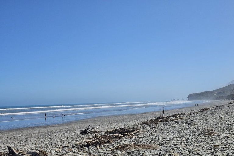 Photo of property in 72 Somerled Avenue, Dunollie, Runanga, 7803