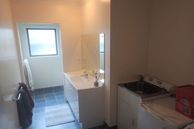 Photo of property in 9 Moore Street, West End, Palmerston North, 4412