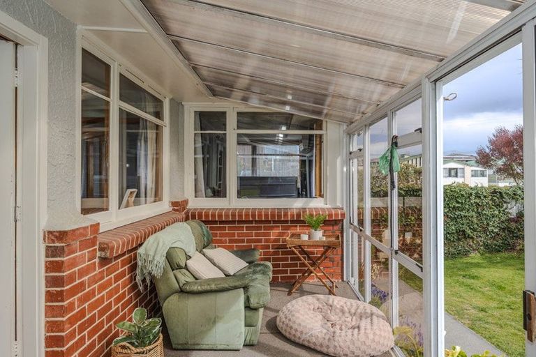 Photo of property in 18 Oxford Street, Holmes Hill, Oamaru, 9401