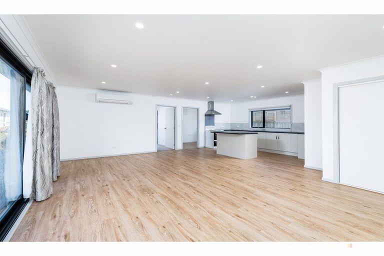 Photo of property in 11 Exeter Street, Waimate, 7924