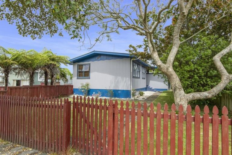Photo of property in 16 Avon Street, Tikipunga, Whangarei, 0112