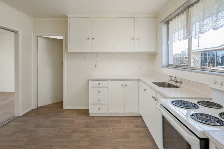 Photo of property in 2/138 Budge Street, Riversdale, Blenheim, 7201