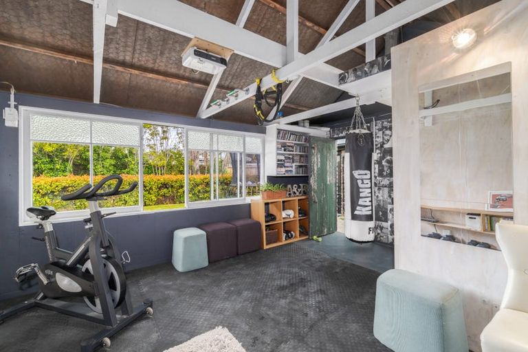 Photo of property in 135 Packe Street, Edgeware, Christchurch, 8013