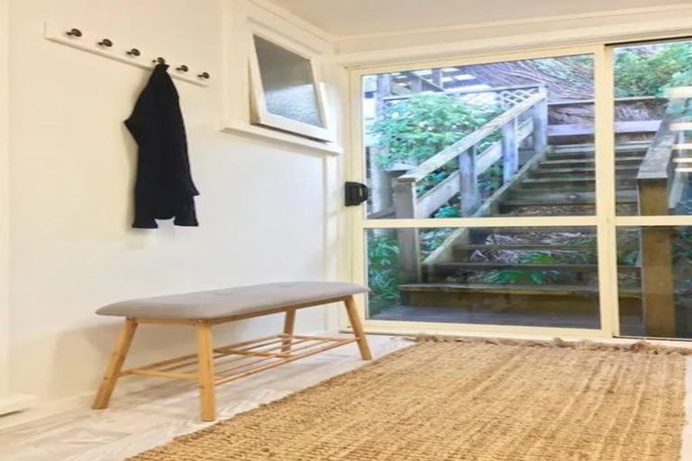 Photo of property in 67 Norwood Road, Bayswater, Auckland, 0622