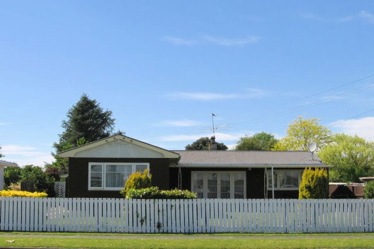Photo of property in 86 Chalmers Road, Elgin, Gisborne, 4010