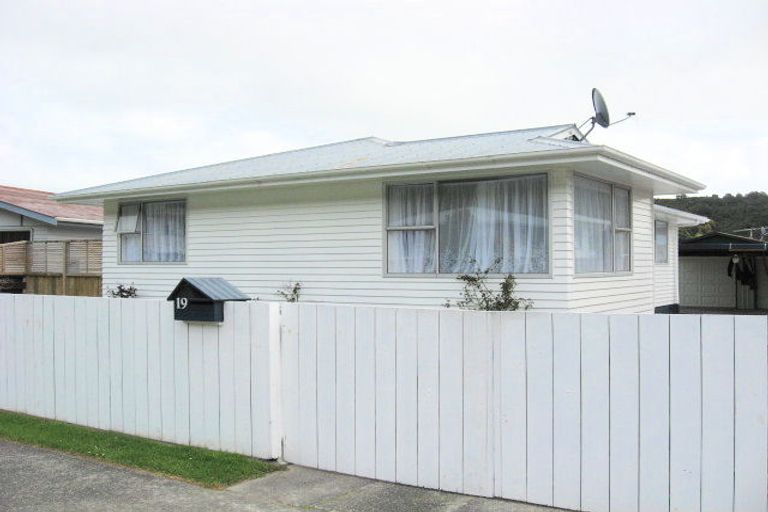 Photo of property in 19 Trelawney Road, Wainuiomata, Lower Hutt, 5014