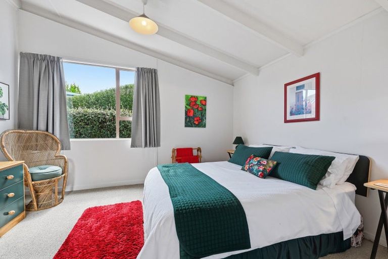 Photo of property in 22 Angela Place, Kinloch, Taupo, 3377