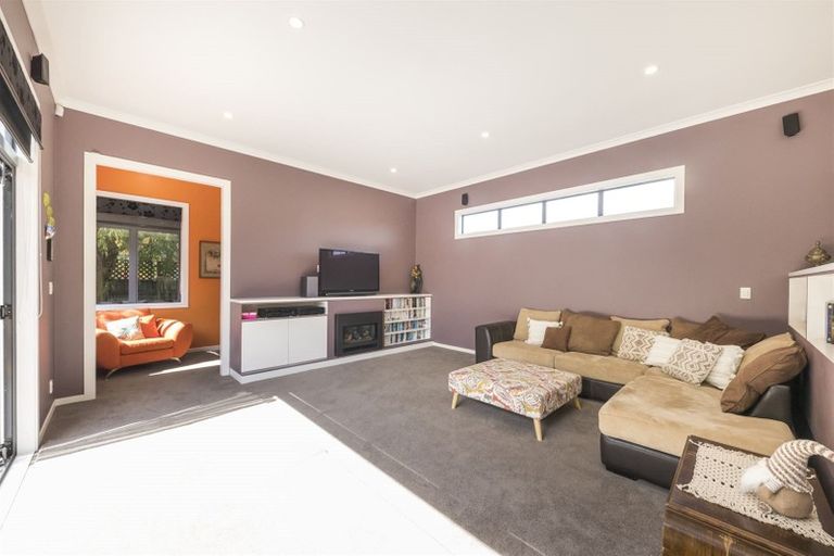 Photo of property in 107 Fitzroy Street, Terrace End, Palmerston North, 4410