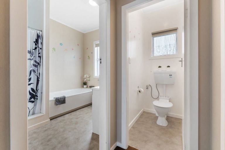 Photo of property in 19 Arthur Street, Pahiatua, 4910