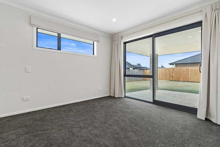 Photo of property in 38 Murray Ward Drive, Te Kauwhata, 3710