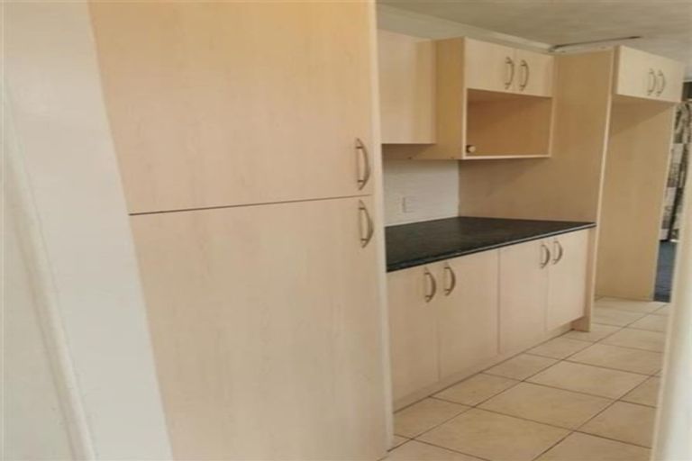 Photo of property in 10 Zelda Avenue, Clover Park, Auckland, 2023