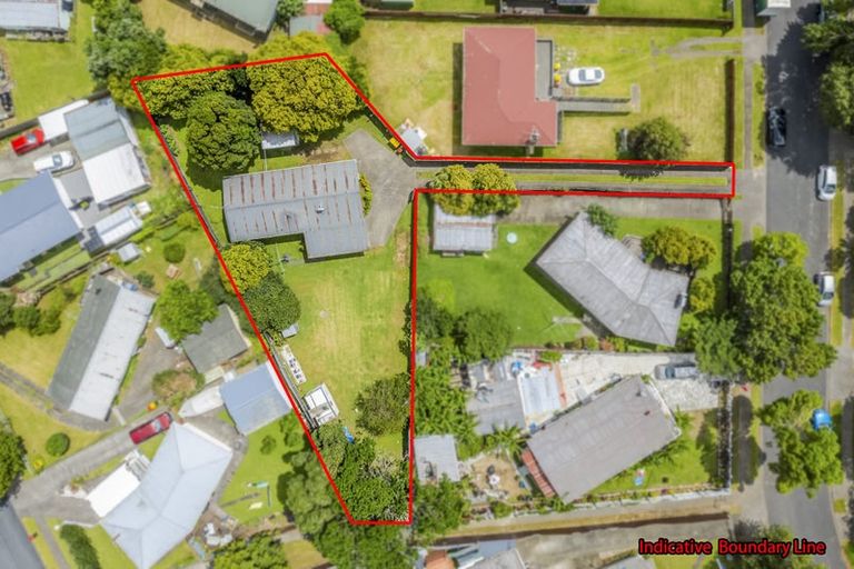 Photo of property in 17 Brentford Place, Manurewa, Auckland, 2102
