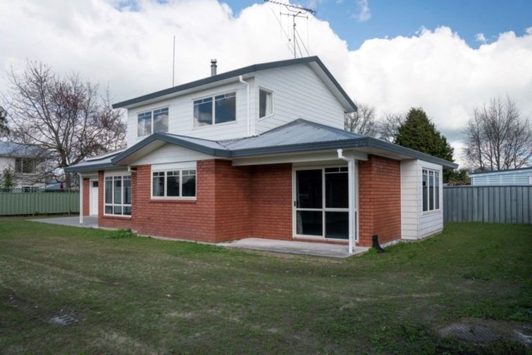 Photo of property in 55a Williams Street, Cambridge, 3434