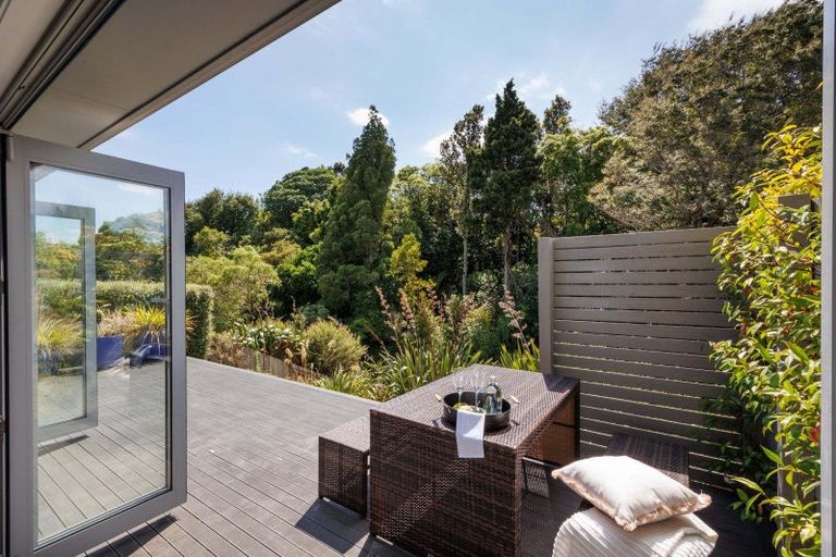 Photo of property in 7 Tower Place, Fitzherbert, Palmerston North, 4410