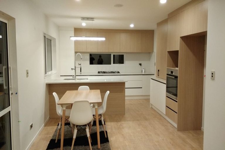 Photo of property in 18 Pikao Place, East Tamaki, Auckland, 2016