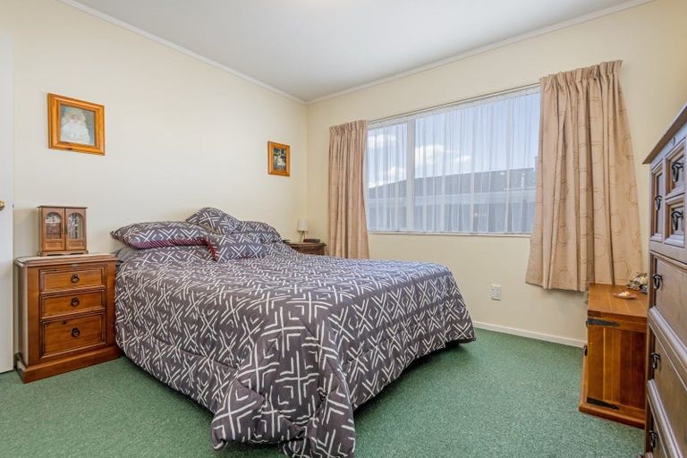 Photo of property in 5 Richmond Avenue, Takaro, Palmerston North, 4410