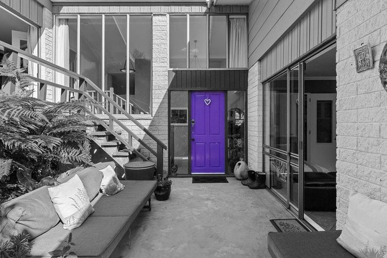 Photo of property in 15 Alexander Street, Waikanae, 5036
