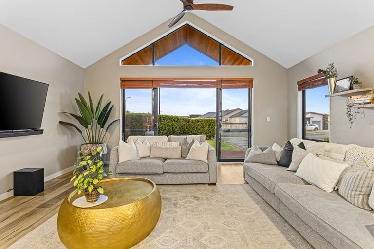 Photo of property in 10 Riverhead Point Drive, Riverhead, 0820