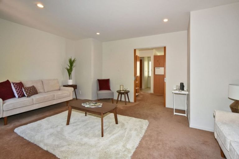 Photo of property in 66b Peverel Street, Riccarton, Christchurch, 8041