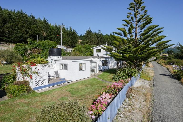 Photo of property in 142 Shag Point Road, Shag Point, Palmerston, 9482